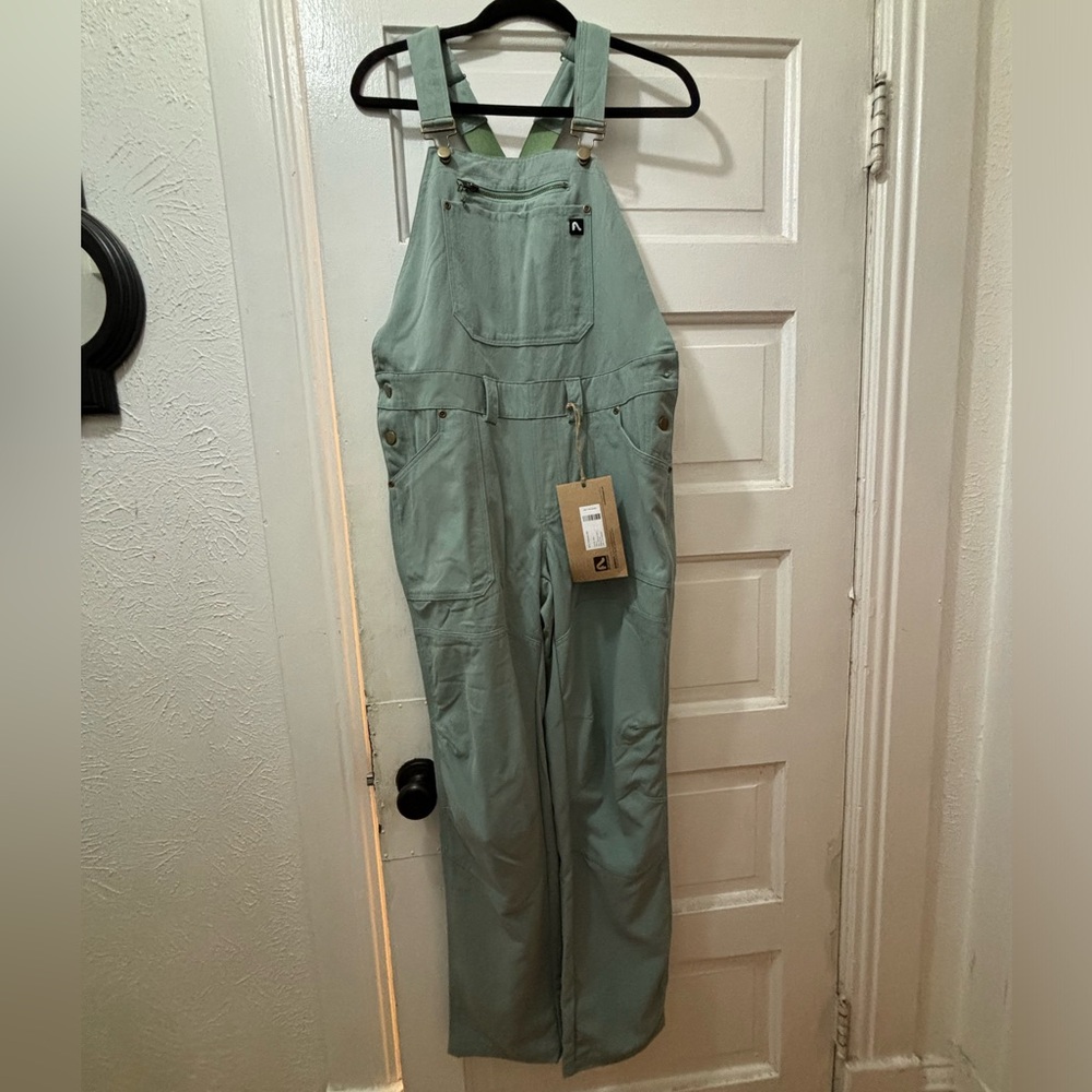 Flylow women’s trailworks bibs size small